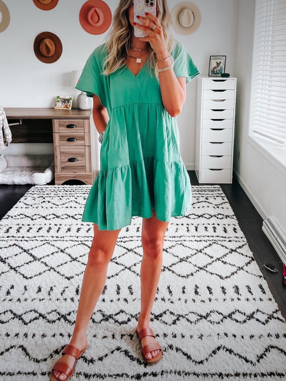UNIVERSAL THREAD DRESS